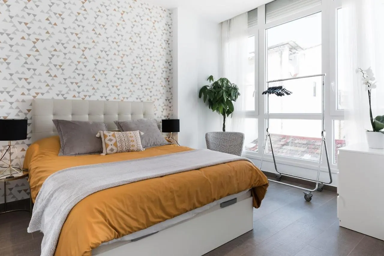Juan de Padilla Boutique RooMalaga by Bossh Apartments